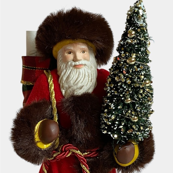 Hallmark Keepsake Ornament 2017 Father Christmas #14 in Series Holiday Santa - Picture 2 of 15